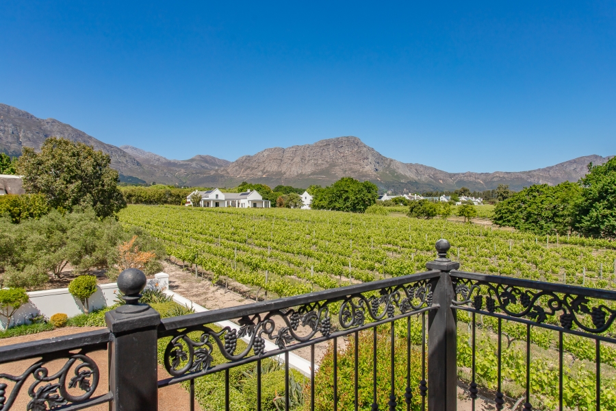4 Bedroom Property for Sale in Franschhoek Western Cape